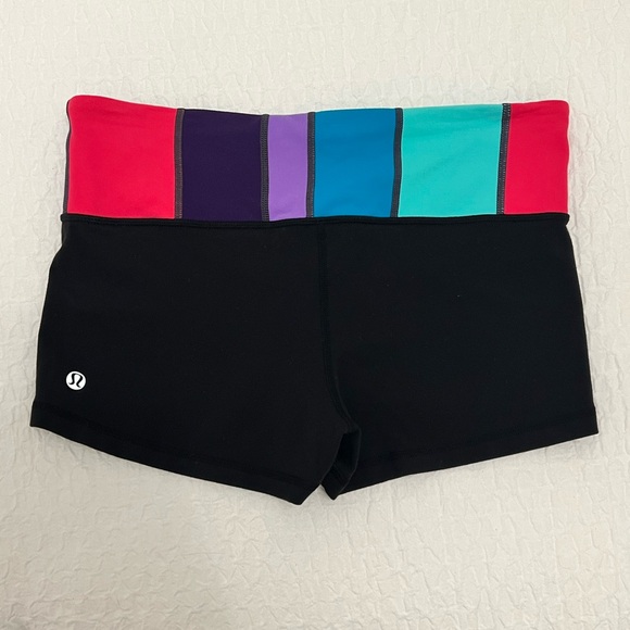 lululemon athletica Pants - Lululemon Women's shorts with colorful waistband